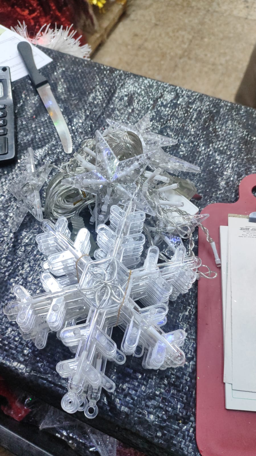 Miniatura 2 de Cascada, destellos, forma de copos nieve